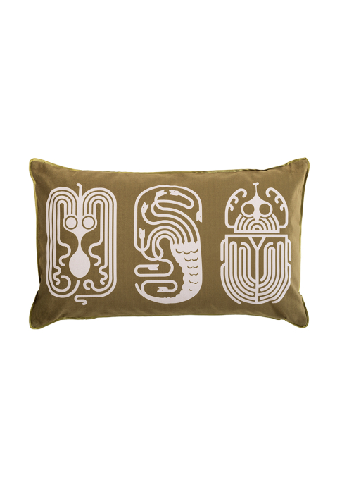 COUSSIN_BESTIAIRE_TRIBUS_antique_2.jpg Rectangular cushion with 3 creatures pattern