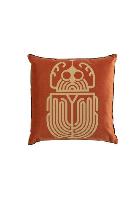 COUSSIN_BESTIAIRE_SCARAB_terracotta_2_0.jpg Coussin carré motif Scarabée recto